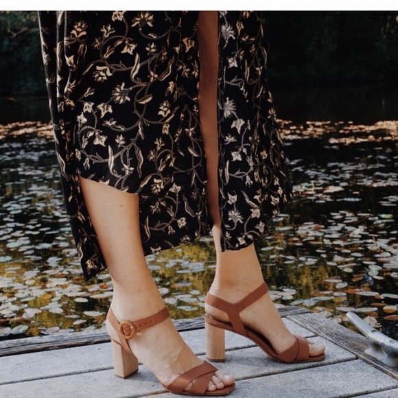 Doen Shoes - Doen  Agnes Heeled Sandal size 6